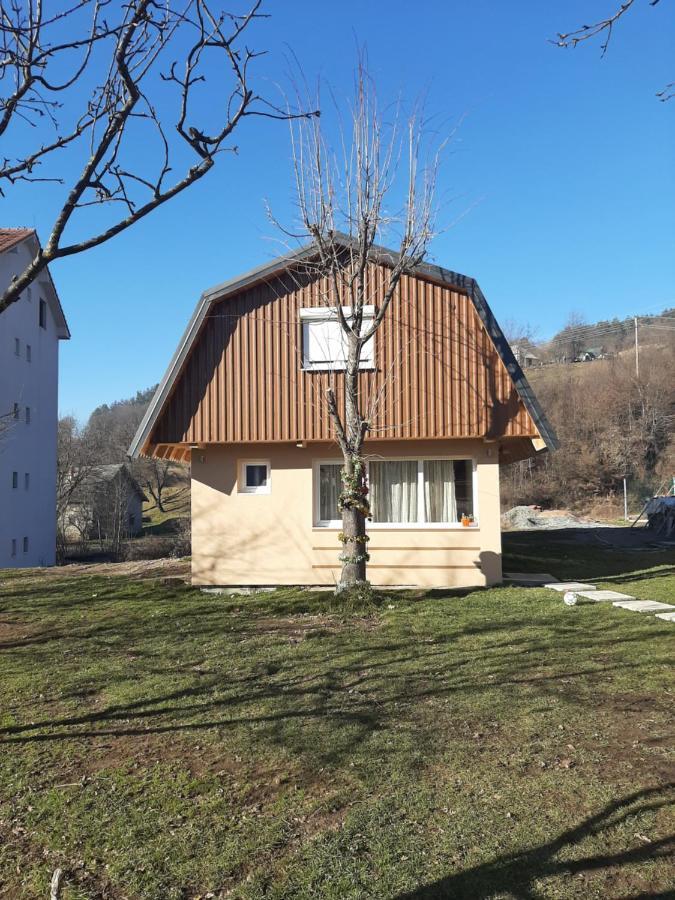 Laf Guest House Kolašin Exteriör bild