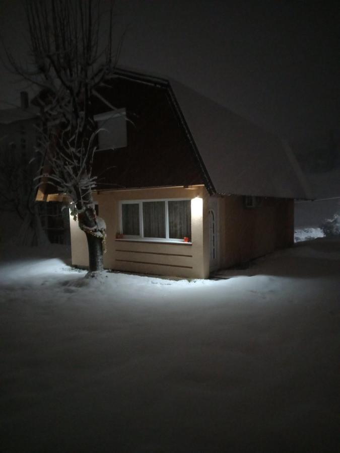 Laf Guest House Kolašin Exteriör bild
