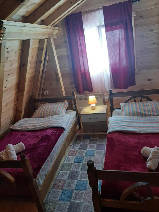 Laf Guest House Kolašin Exteriör bild